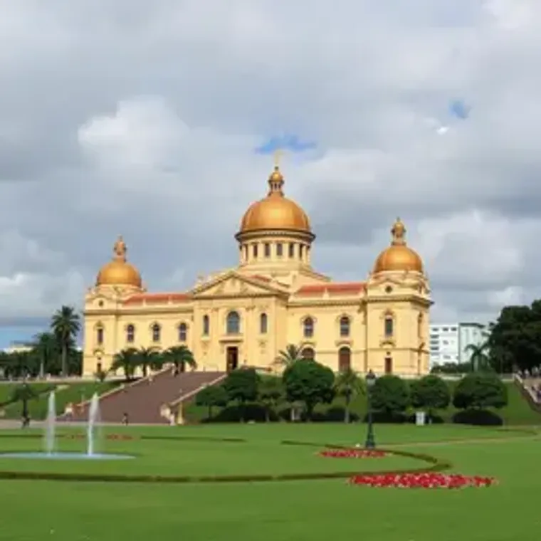 Pontos turísticos em Curitiba para visitar: roteiro, custos e informações úteis