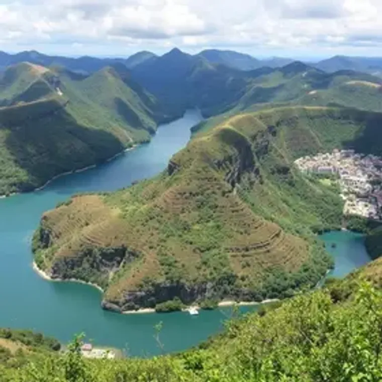 Melhores destinos para viajar em janeiro no Brasil: ranking com dicas práticas