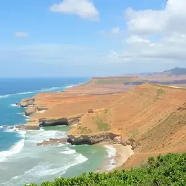 Como chegar na Praia de Morro Branco: carro, ônibus, avião e transfer
