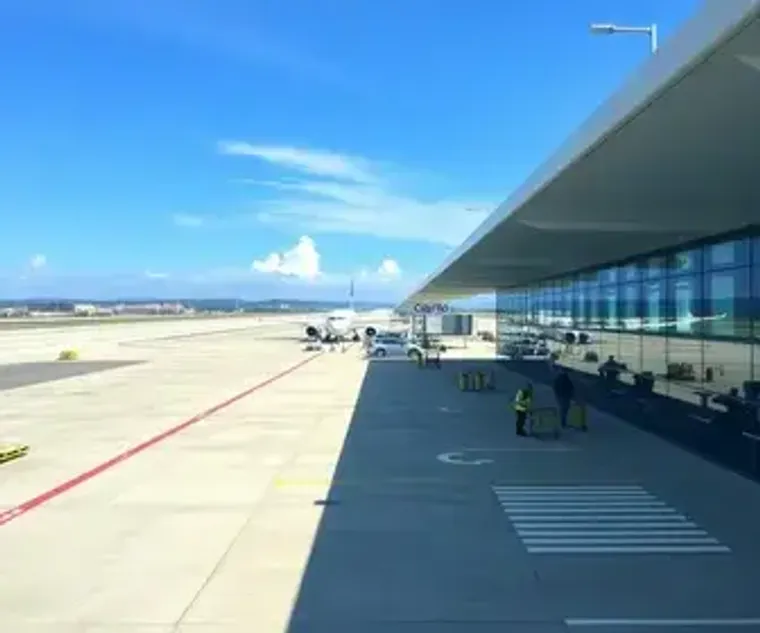 Aeroporto mais próximo de Capitólio: guia atualizado para viajar melhor