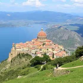 Melhor época para viajar para Capitólio: guia de temporada