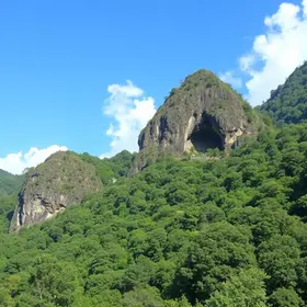 Roteiro econômico em Pedra Azul: atrações e dicas úteis